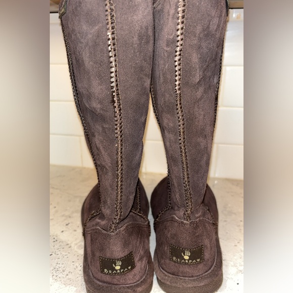 BearPaw Woman’s Brown Boots . New Without tags. Size 9 - Picture 6 of 8